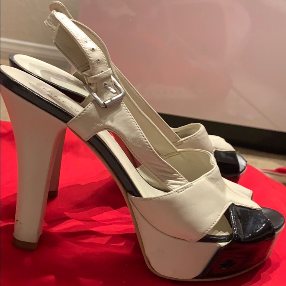 Nine West black and white heels